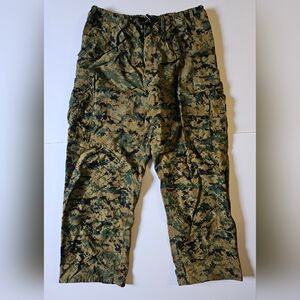 USMC Woodland MARPAT Combat Utility Trousers Size Medium - Regular 41" Long